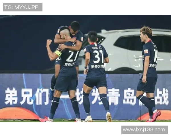 重庆羽毛球队在选拔赛中以66分稳居积分榜首位展现强劲实力